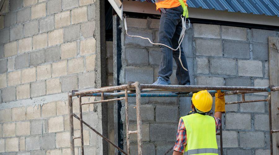 Professional residential roofers in Lambrook, AR